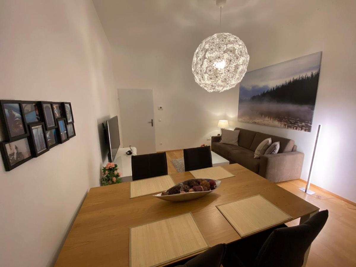 Apartament New Cozy Apartment, Location, 12 Min To Center *